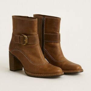 Indigo by Clarks Brown Leather Buckle Ankle Boots Women’s Size 49